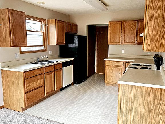 5th image of 4161 Brookwood Dr