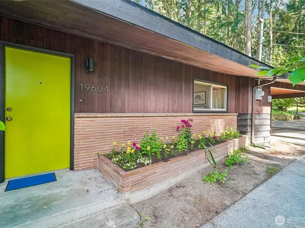 19604 10th Avenue NE, Shoreline, WA 98155