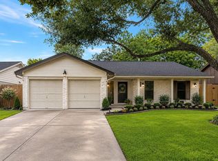 807 Kirkwood Dr, Stafford, TX 77477