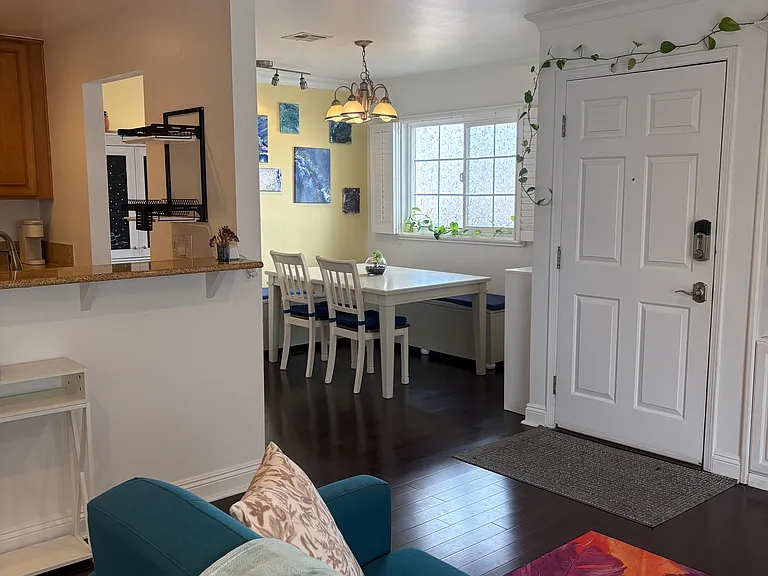 1605 E 2nd St #301 — Photo 11