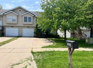 2116 14th St, Coralville, IA 52241