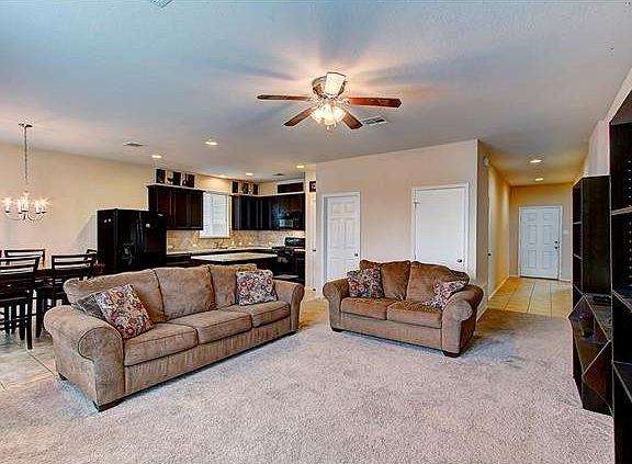 5th image of 214 Feathergrass Dr
