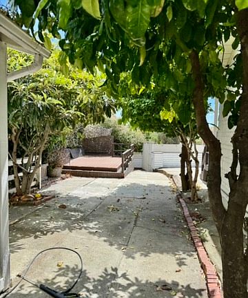 4th image of 3603 Coolidge Ave