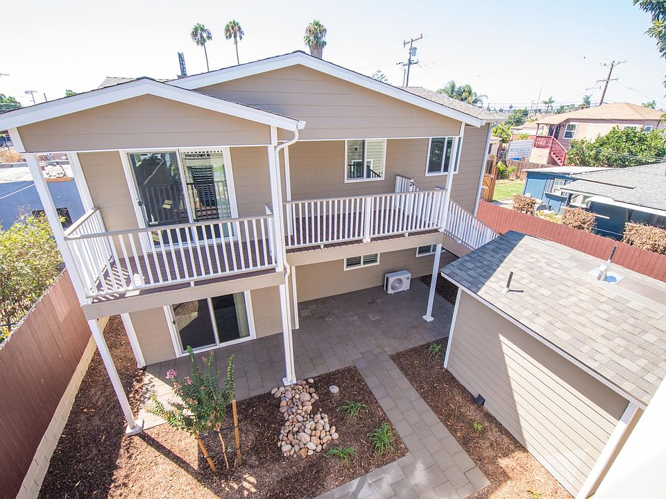 Unit available is the upstairs.