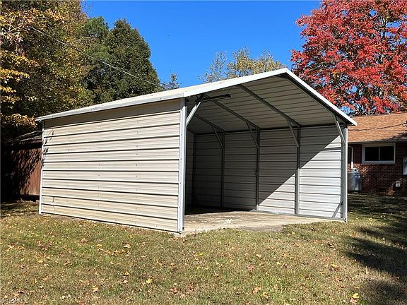 5th image of 4950 Curry Rd