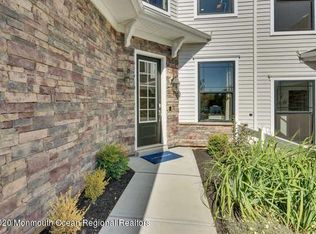 30 Birdie Way, Lawrence Township, NJ 08648