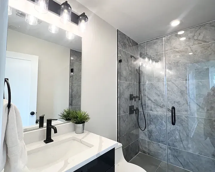 379 Washington St #8 — Photo 5