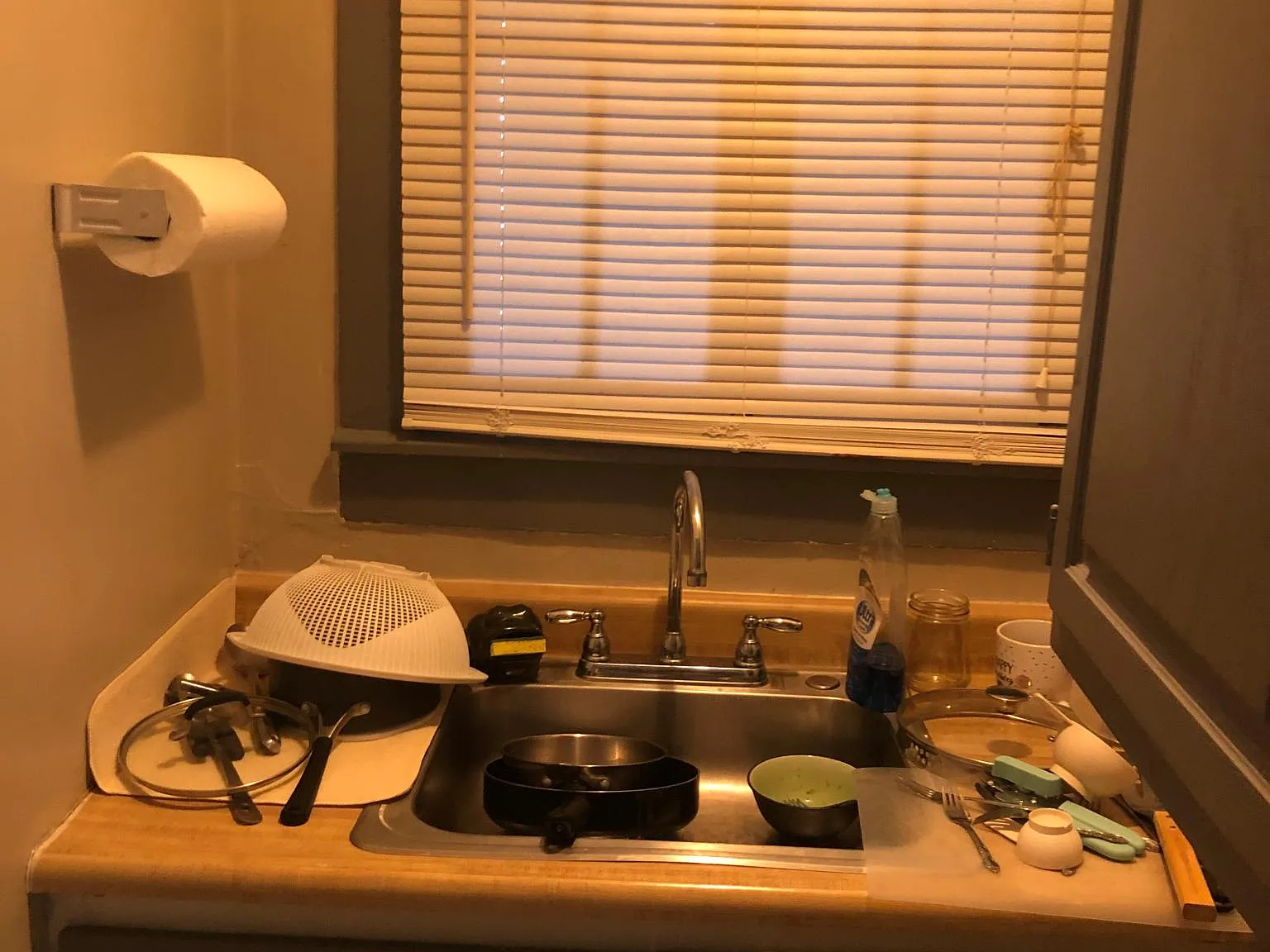 Studio, 700 sqft, $750 — Photo 2