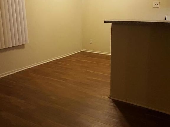 5th image of 17816 Lassen St APT 204