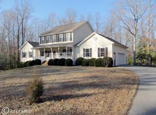 23062 Pembrook Dr, Hollywood, MD 20636