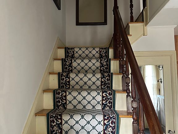 2nd image of 84 Court St