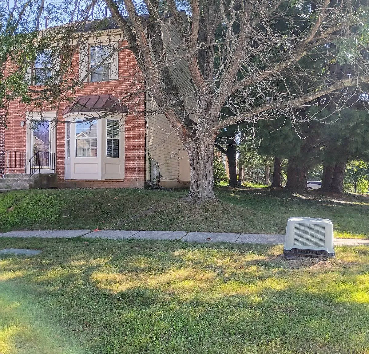 3 bed, 2.5 bath, $1,950 — Photo 2