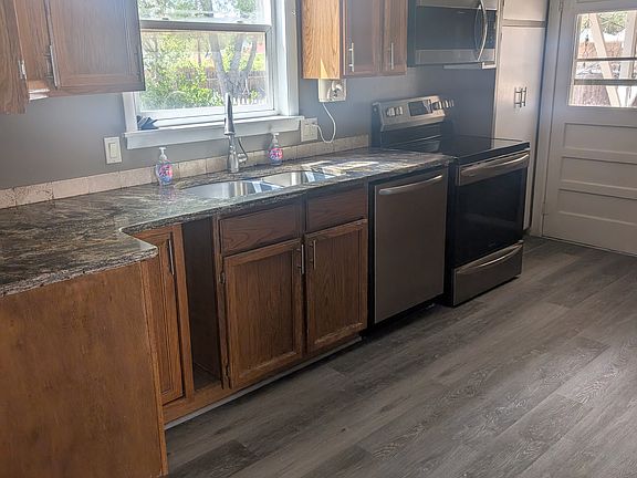 4th image of 439 N 16th St