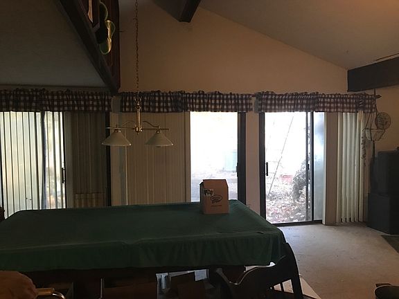 3rd image of 3427 Stonewall Dr NW