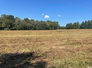 1 Hawk Hill Ln, Buncombe, IL 62912