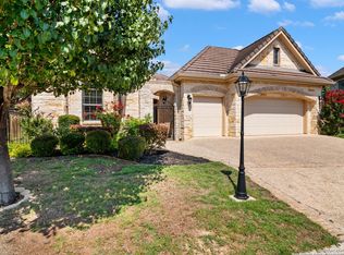 7 Grantham Gln, San Antonio, TX 78257