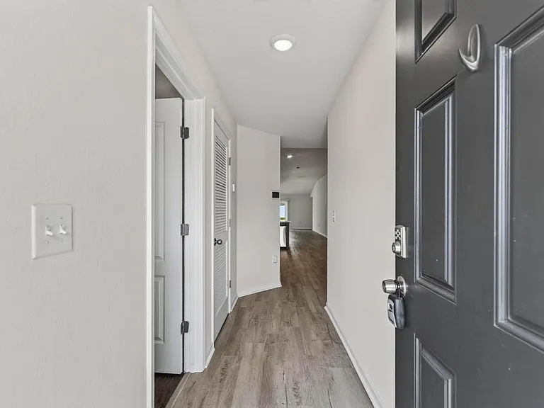 8076 Dancing Fox St — Photo 2