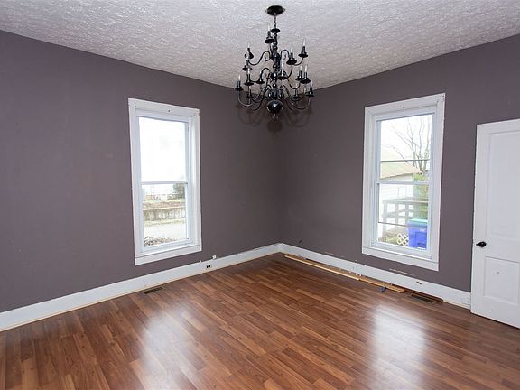 3rd image of 222 N College St