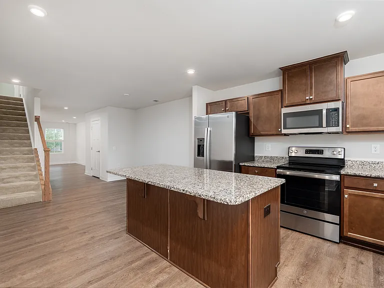 5739 Addison Gate Dr — Photo 4