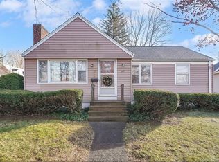 300 S Orchard St, Wallingford, CT 06492