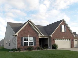 1049 Preakness Dr, Avon, IN
