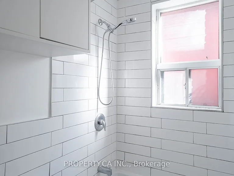 781 Saint Clair Ave W #3 — Photo 6