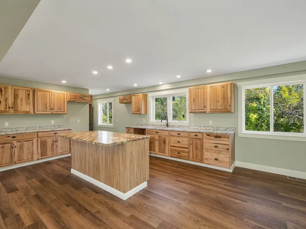 12 Lacourse Street, Plymouth, NH 03264