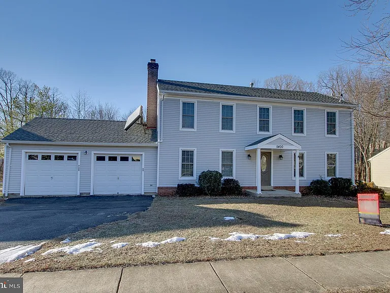 5400 Hampton Forest Way — Photo 2