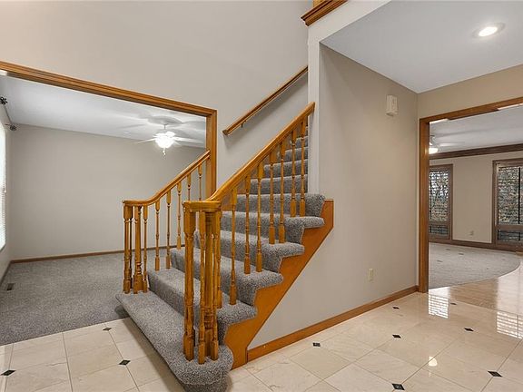 3rd image of 17600 E 48th Ter S