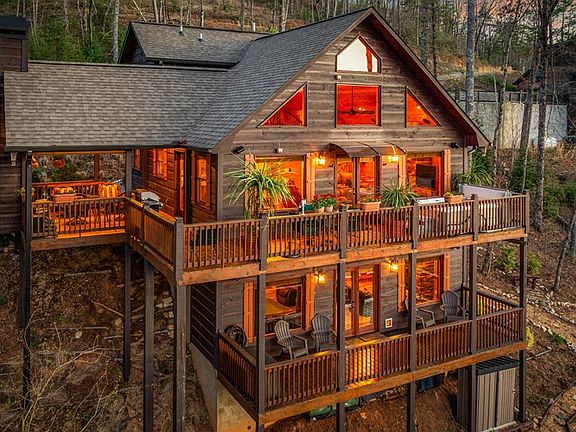 4th image of 267 Oasis Dr