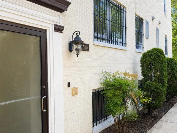 1310 Congress St SE APT 204, Washington, DC 20032