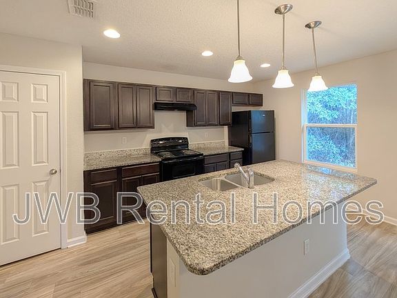 3rd image of 5565 Longspur Ct