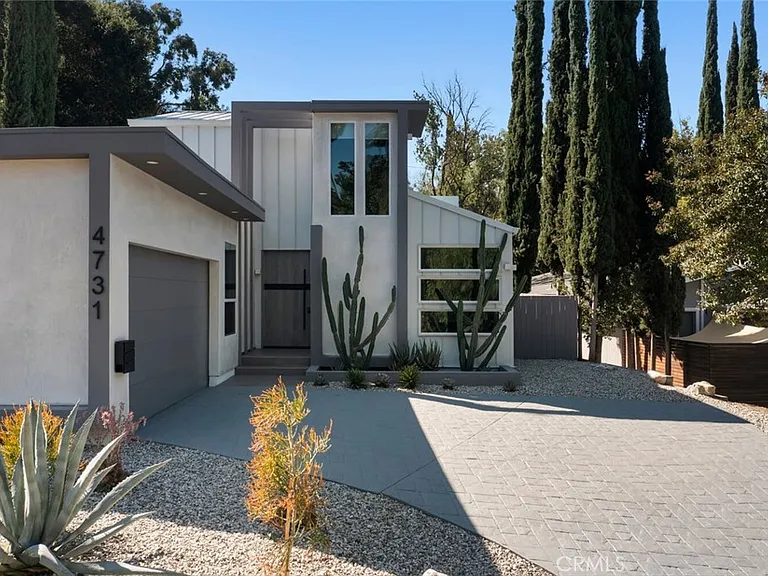 4731 Topanga Canyon Blvd — Photo 53