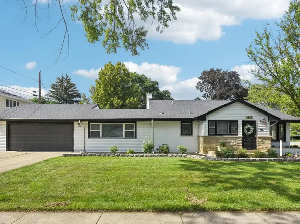 1610 S Greenwood Ave, Park Ridge, IL 60068