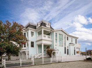 21 Lagoon Rd, Ocean City, NJ 08226