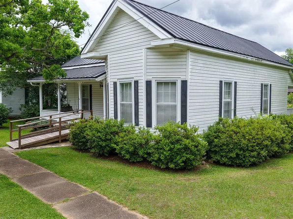 296 Church St, Pine Hill, AL 36769