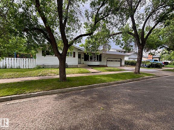 2nd image of 8504 92nd Ave
