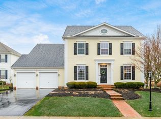 6910 Cunningham Dr, New Albany, OH
