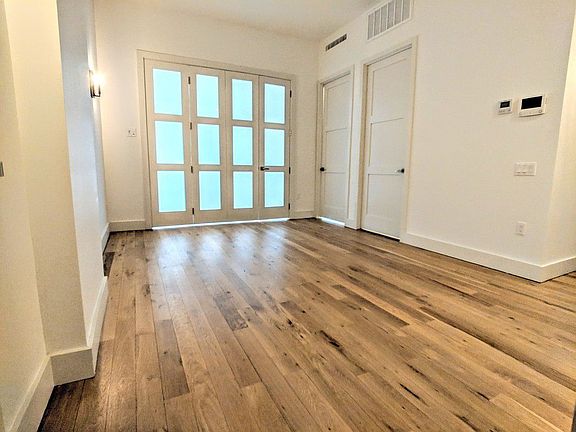 3rd image of 4121 28th St APT 7G