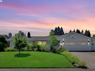 518 Roan Dr, Eugene, OR 97401