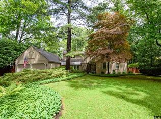 10 Lyons Ave, Delmar, NY 12054