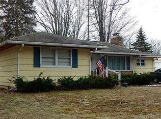 5251 Dorst Dr, Hamburg, NY 14075