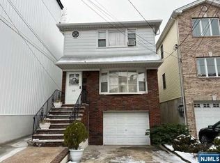 315 William St, Harrison, NJ 07029