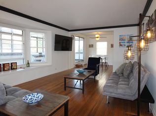 2124 S Beverly Glen Blvd, Los Angeles, CA 90025