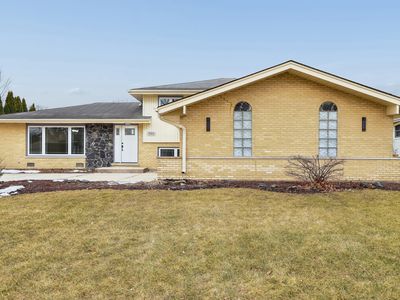 7314 Summit Rd, Darien, IL, 60561