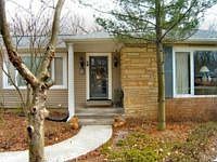 1st image of 2838 Center Dr