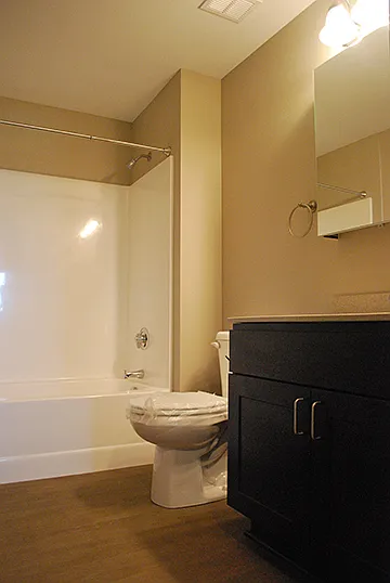 Grand Terrace Apartments — Photo 19
