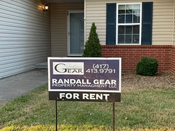 409 E Stone Creek Rd, Willard, MO 65781