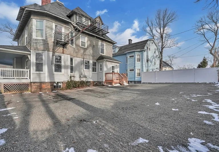 25 Olyphant Dr #1 — Photo 20