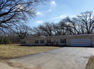 821 Old Wagon Rd, Oregon, IL 61061